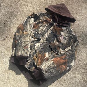 Vintage Bass Pro Shop jacket